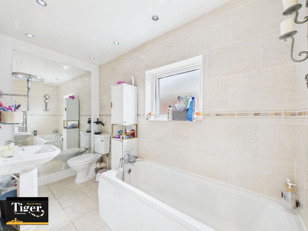 CAM03440G0-PR0361...