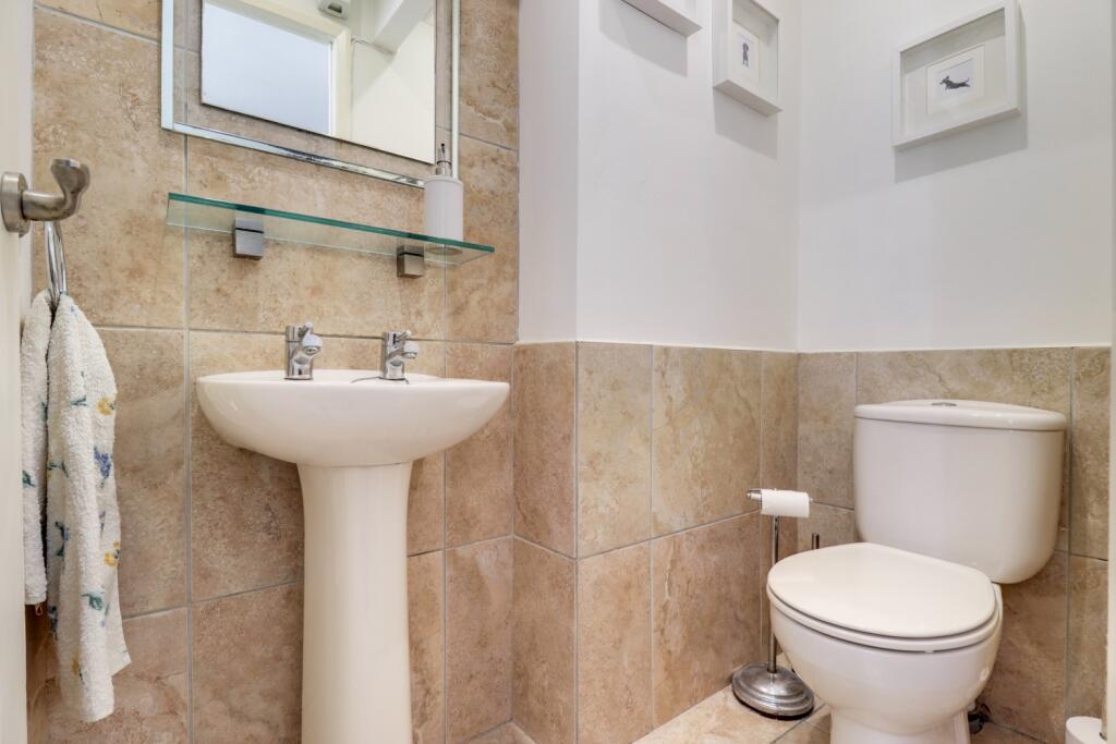 30- Rob Hammond EweMove Pontefract