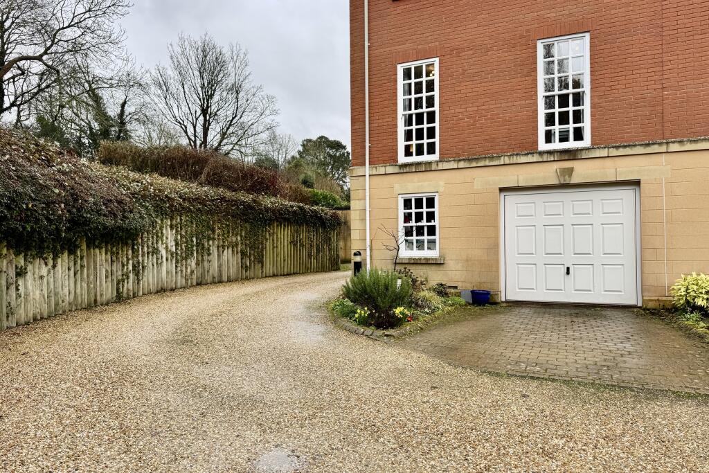14 Prispen House