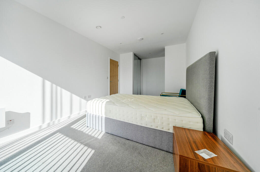 1357096-2-68d278b...