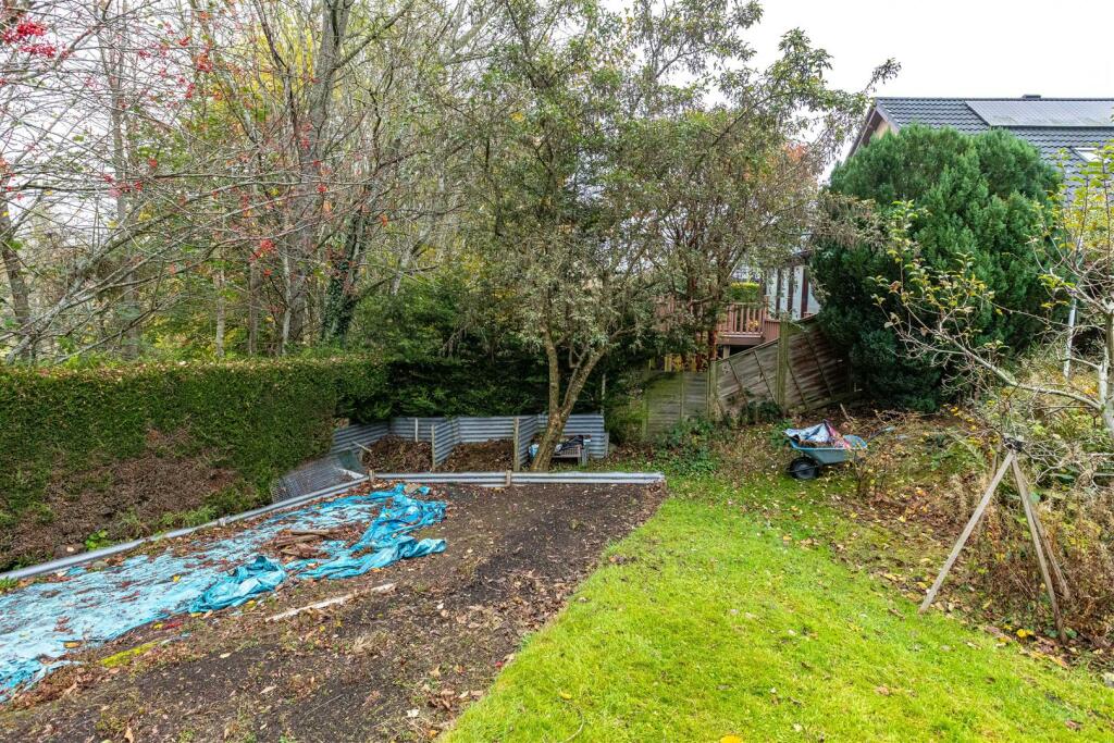 18 Abbotsferry Road Tweedbank 38.JPG