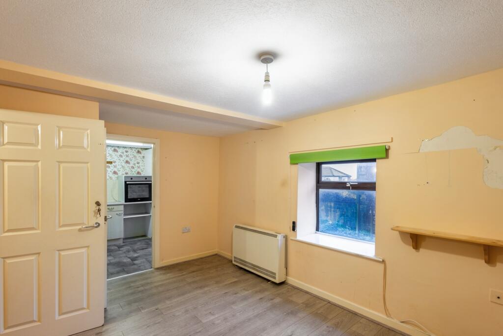 Flat 4, 2 Park Place, Knaresborough, North Yorkshire, HG5 0ER