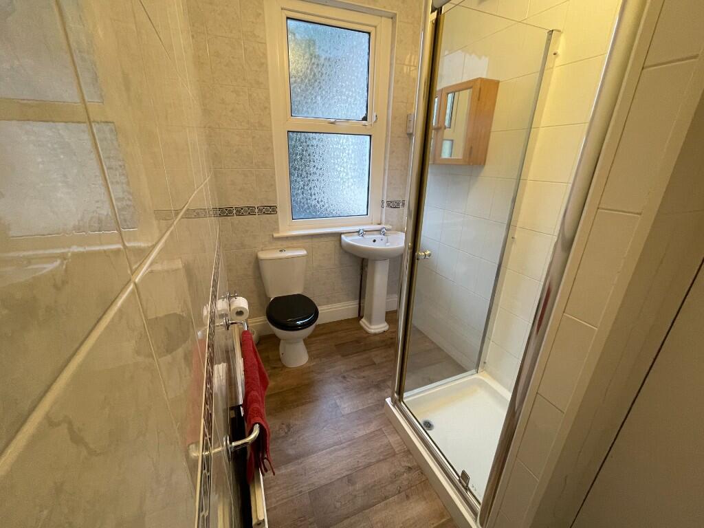 Bathroom 2