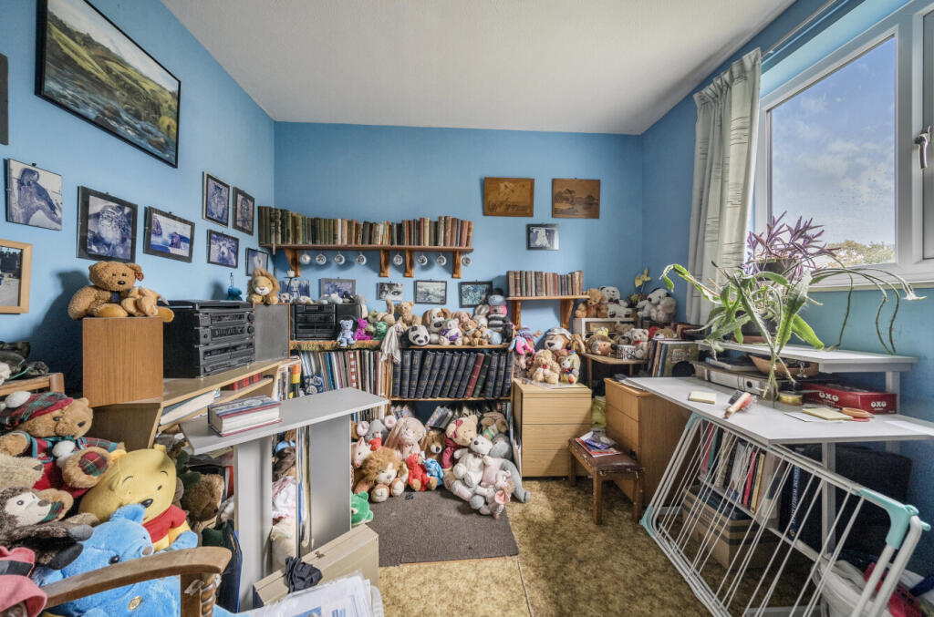 1349680-5-68c1921...