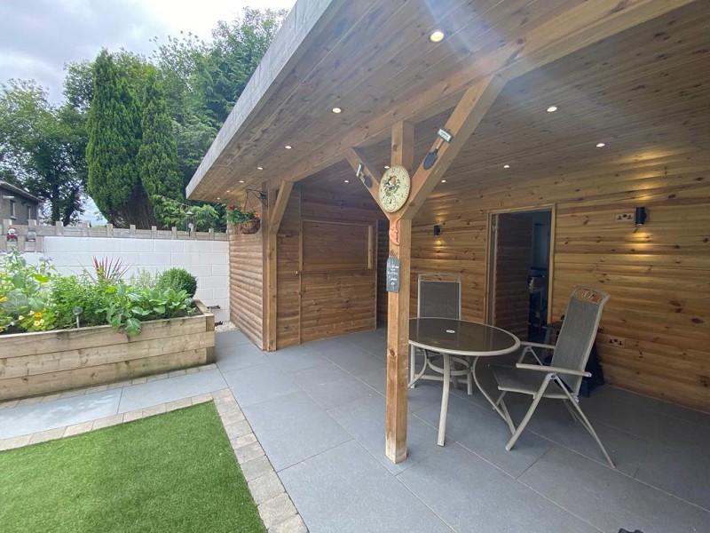 Log Cabin