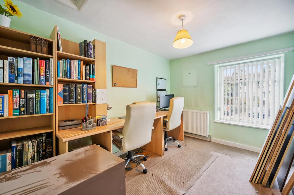 Saxton Mee 26 Queen Street -0012.jpg