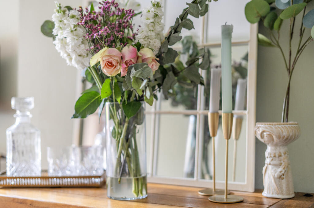 1369537-20-68ef7f...