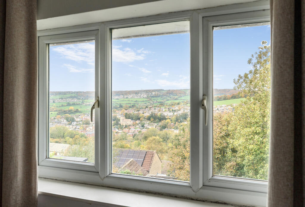 1370017-19-68f8f7...