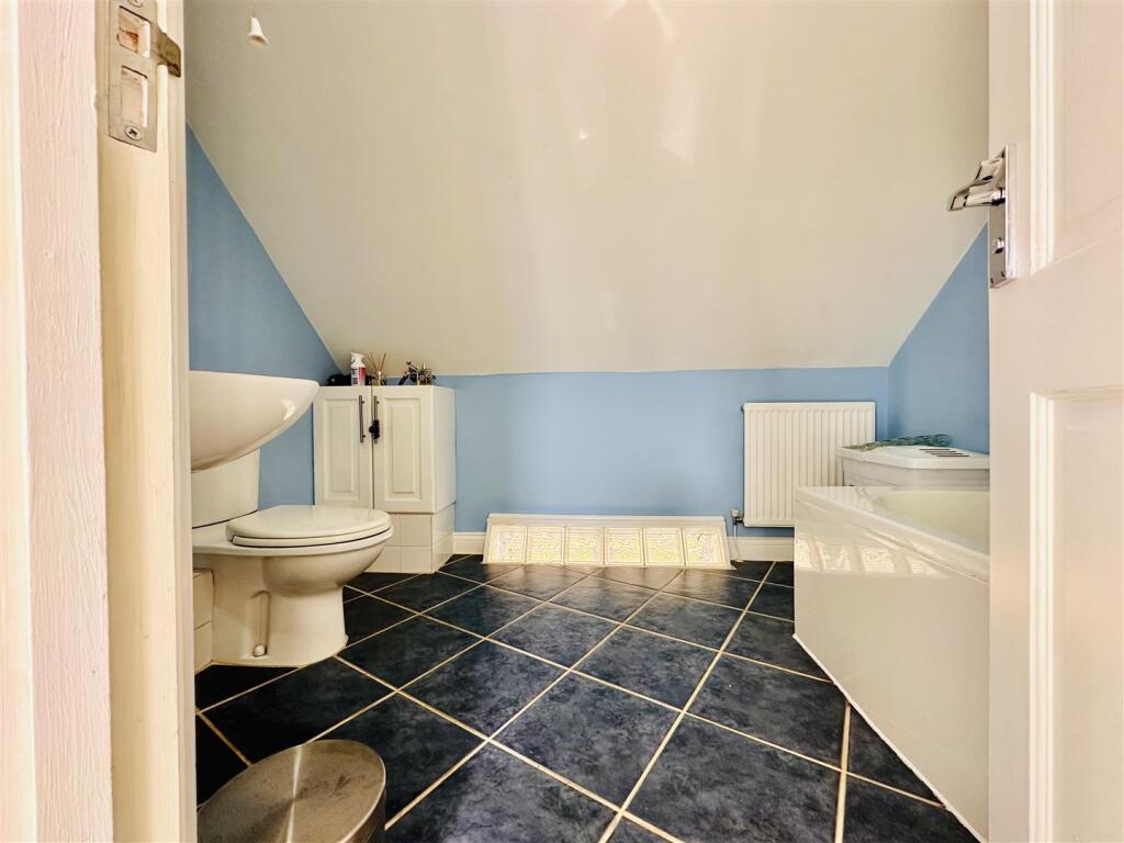 Family Bathroom