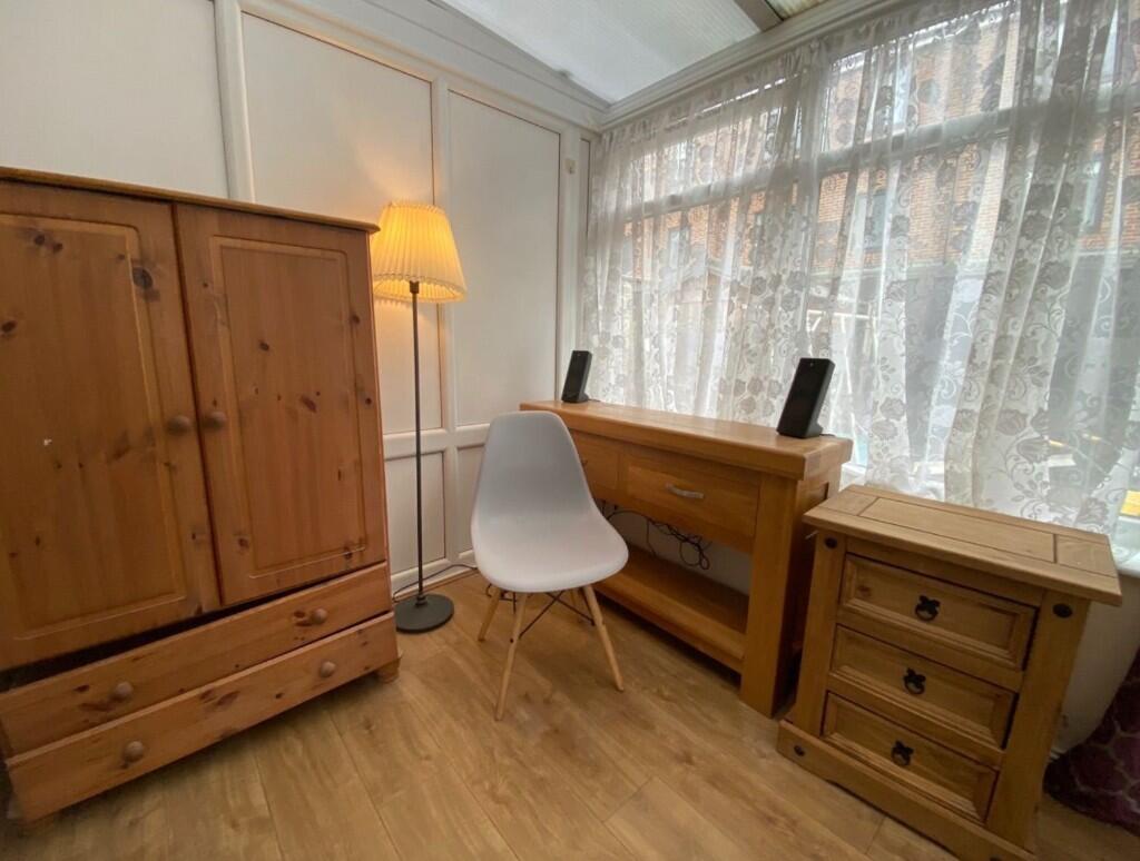 Bed 1 Sunroom