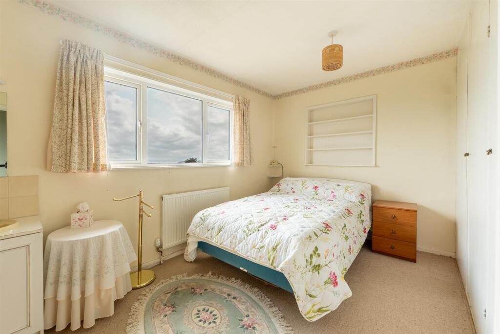 Bedroom 3.jpg