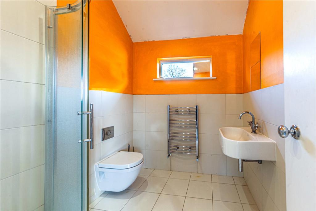 Annex Shower