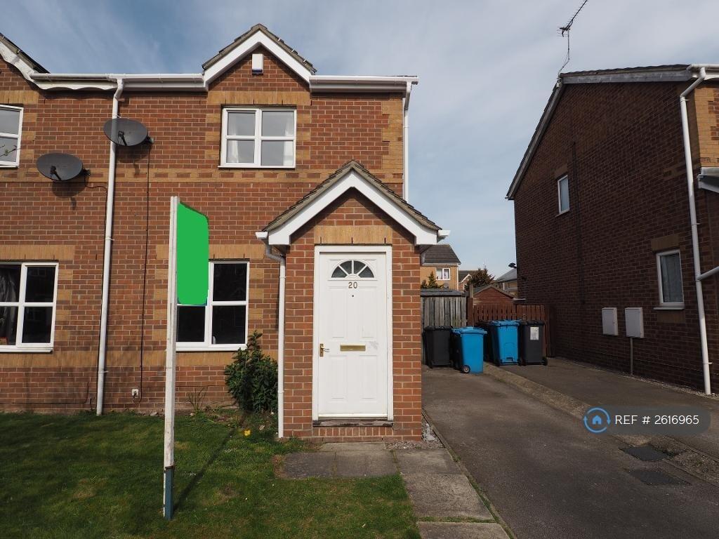 Front Garden &amp; Driveway