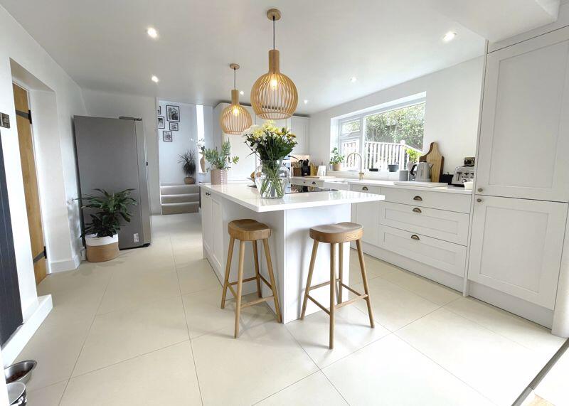 Kitchen/Diner/Living Area 