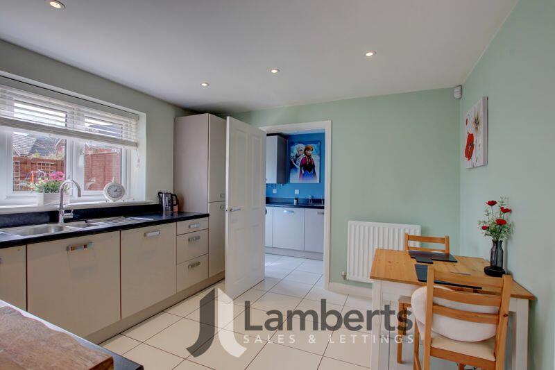 Kitchen / utility