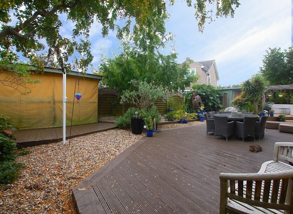 imageedit_25_5837...