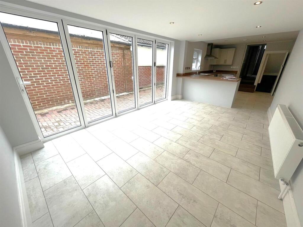 WhatsApp Image 2025-07-23 at 12.42.18 (8).jpeg