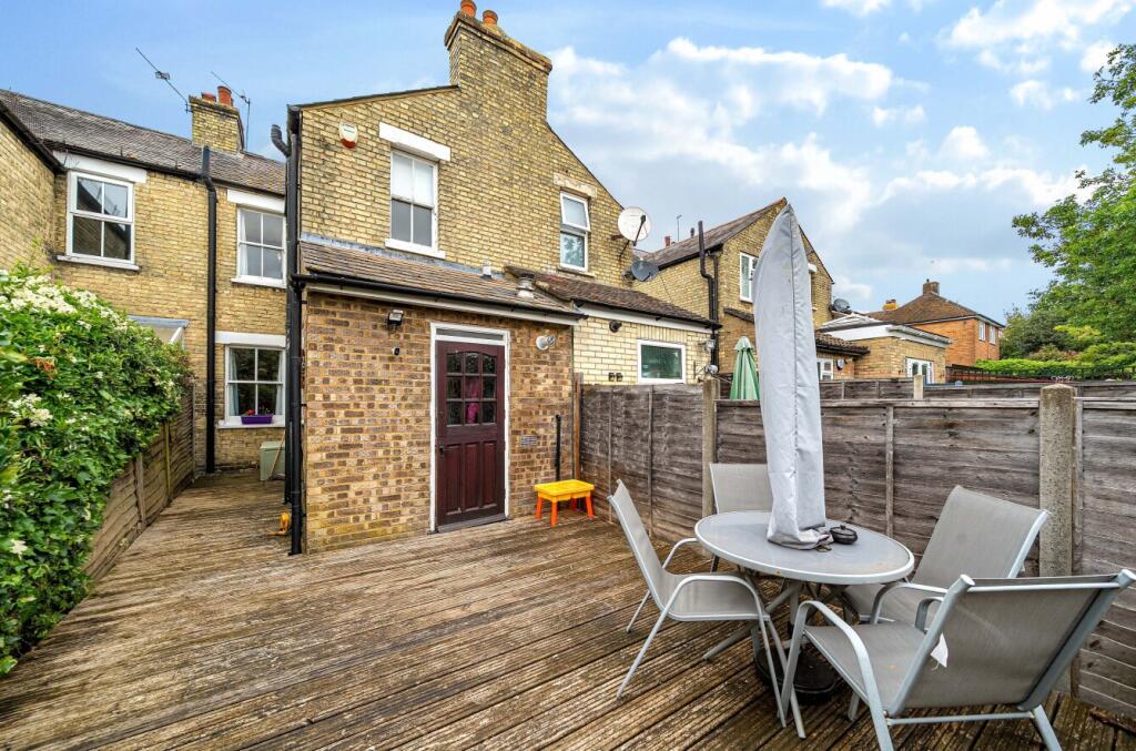 1298949-18-683589...