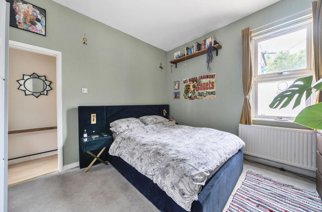 1333493-7-6890719...