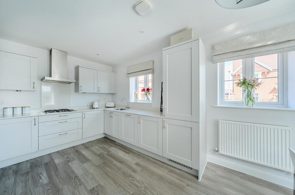 11-681b9d716e858-...