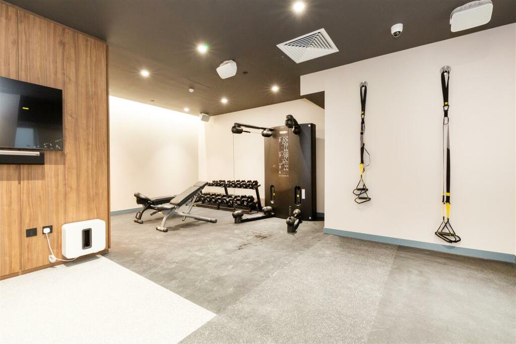 4 Peterborough House-20.jpg