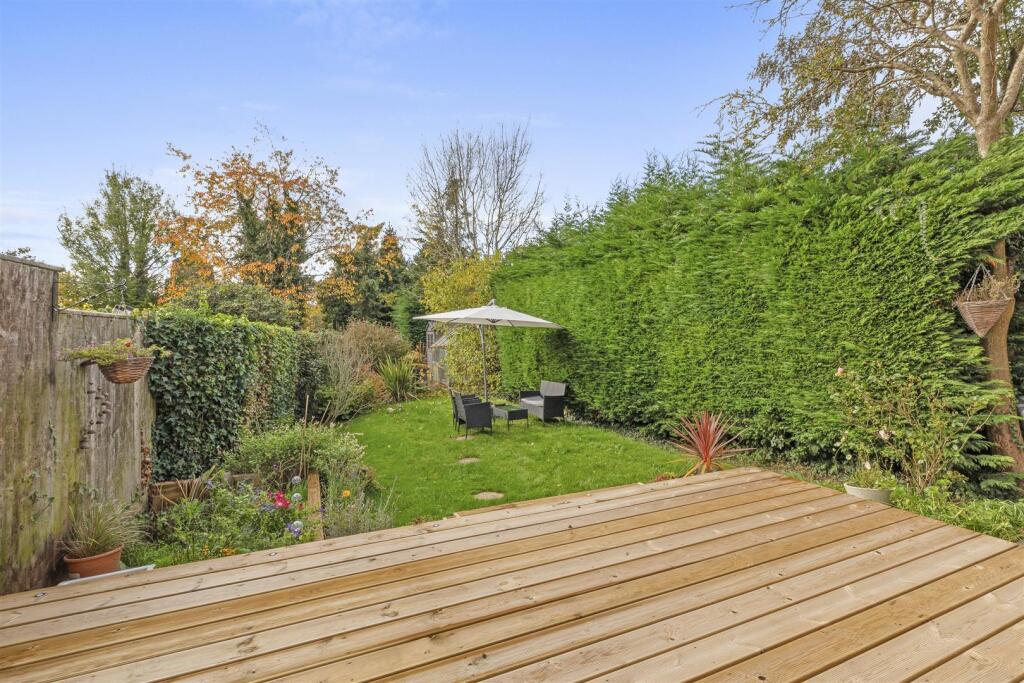 51 Geralds Road, HP13 6BN-9.jpg