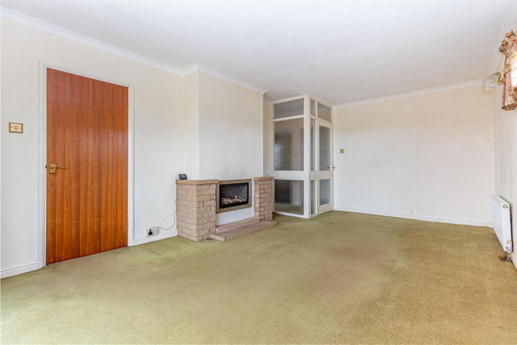 Living-room-2 30.jpg