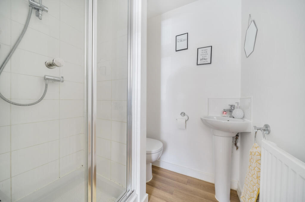 Ensuite
