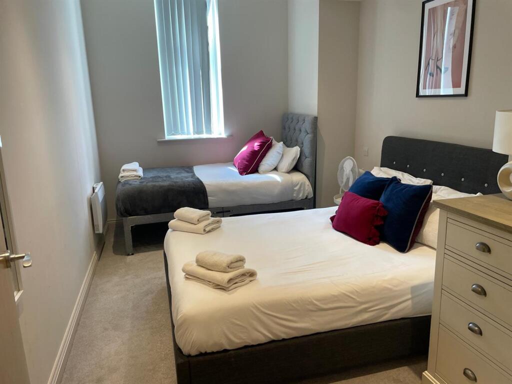 PHOTO-2025-08-07-13-10-06 3.jpg