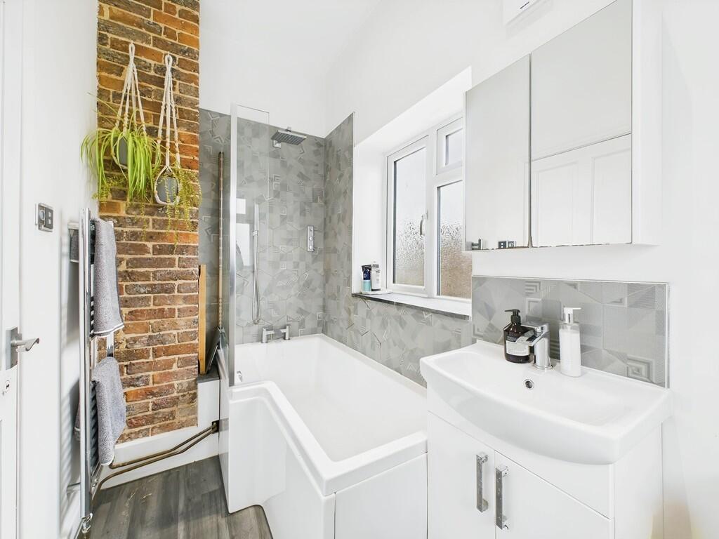 Bathroom 2