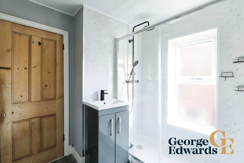 Family Shower Room
