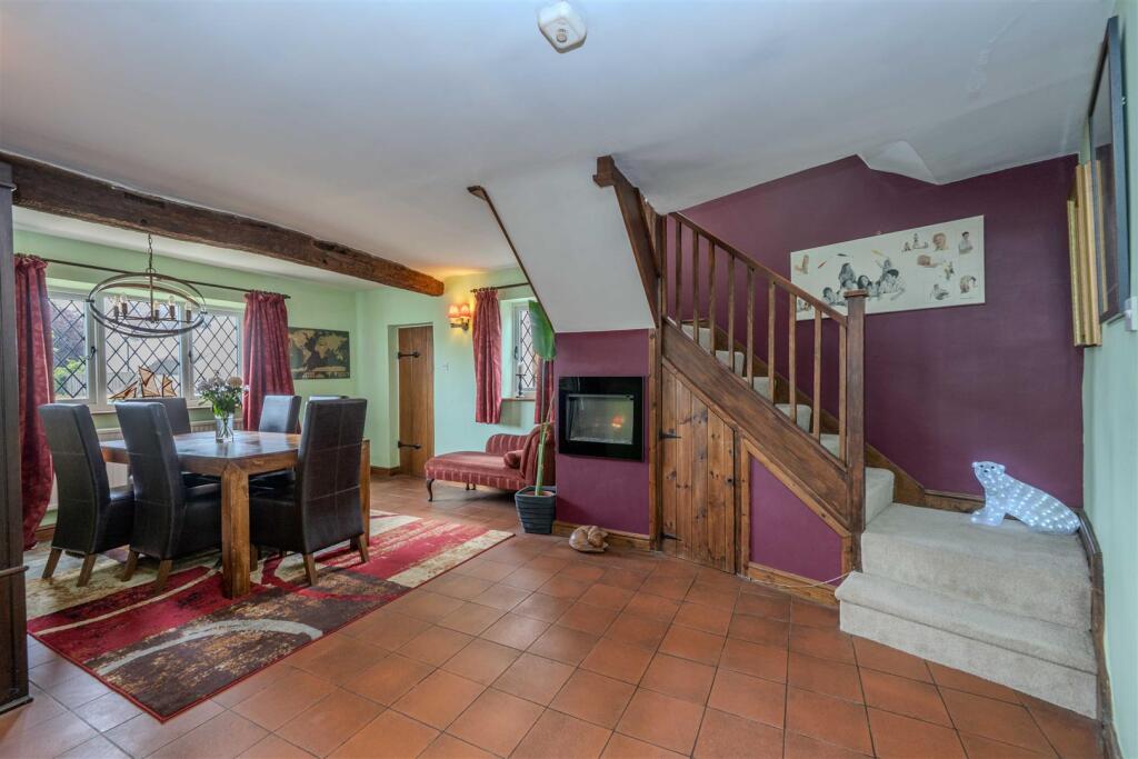 Dining Area/Hall