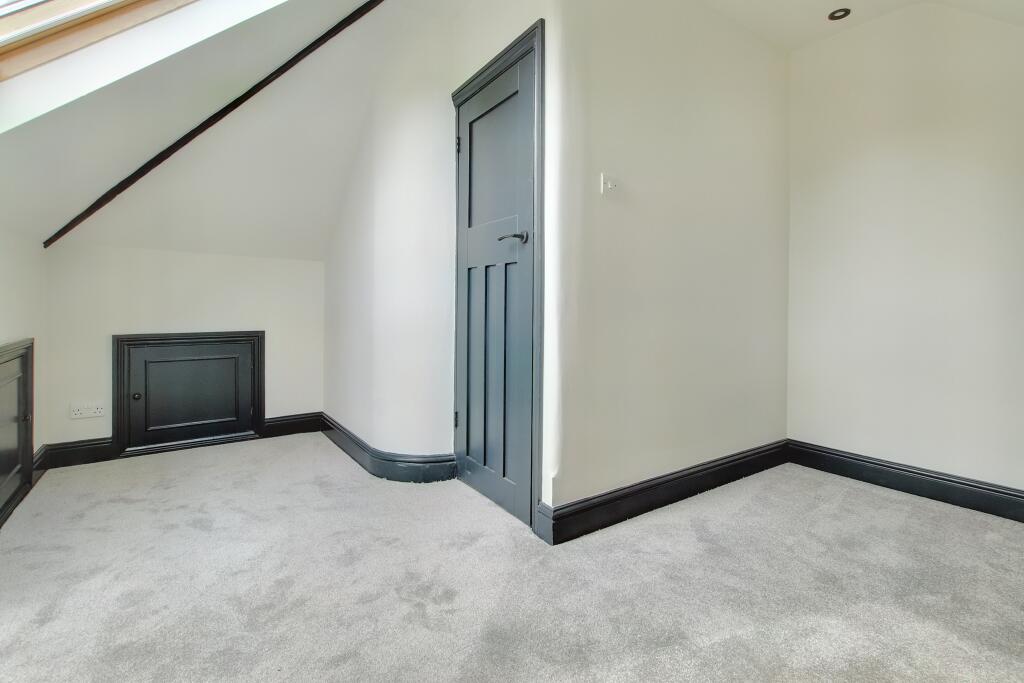 11.bedroom3.jpg