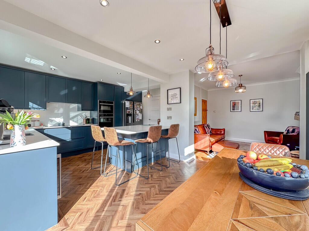 Kitchen 2
