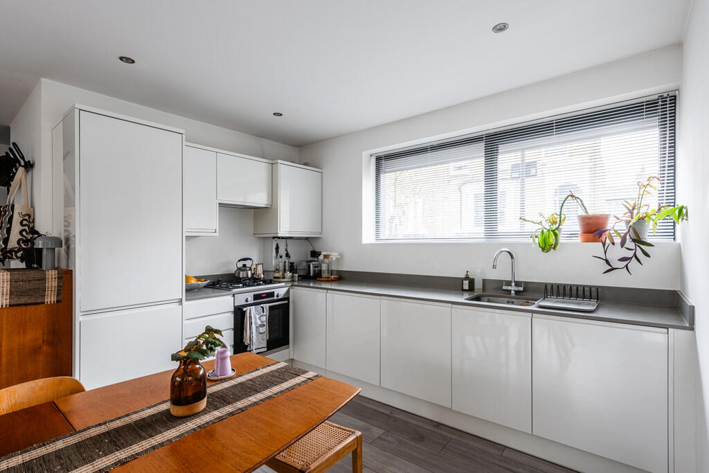 Blurton Rd 1A - 1...