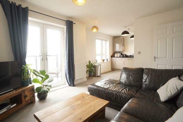 Lounge Through To Kitchen