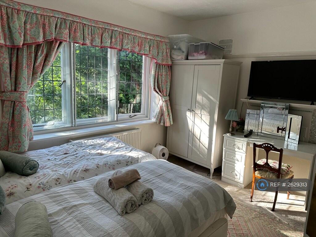 1st Flr Magnolia Tree Room