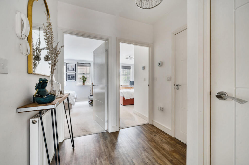 5-68164d148a002-1...