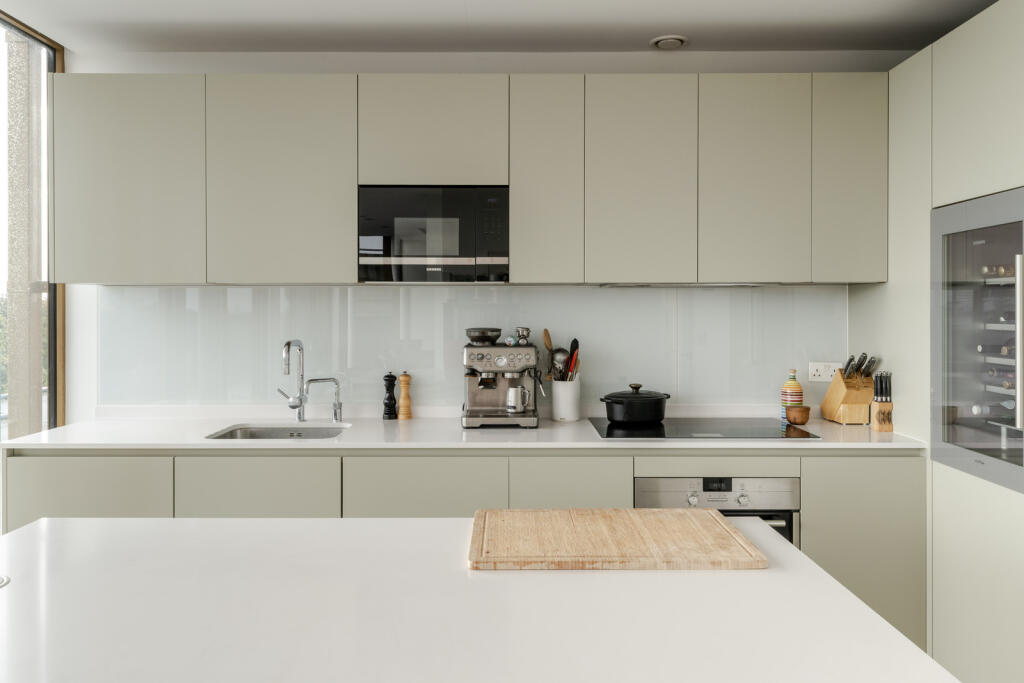 311268 - 20250915-TMH-PENTONVILLE-RD_66-42_HI_R...