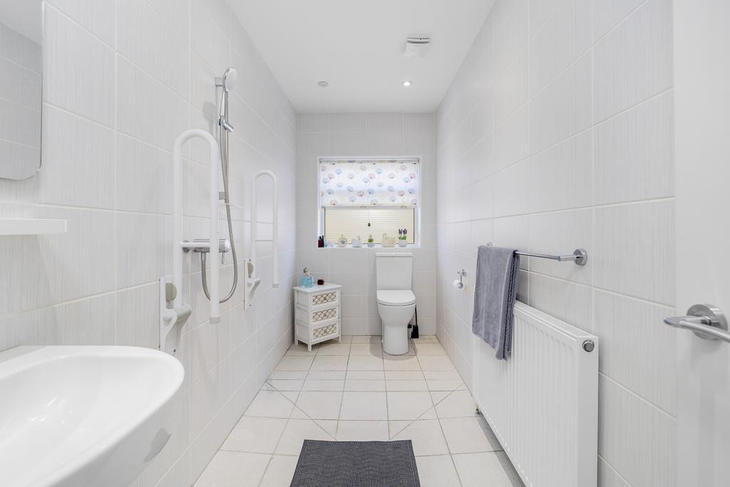 157 Hawthorn Bank (Spalding)-16.jpg