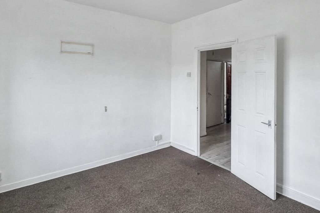 Flat 110, Phipps House, Australia Road, London, W12 7QF