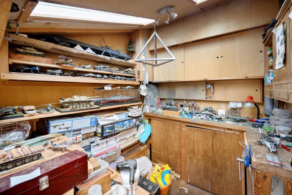 Ship Street 32 WORKROOM.jpeg