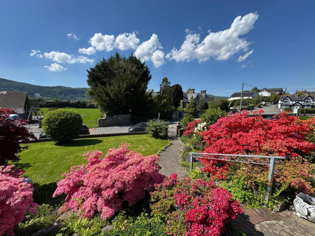 PHOTO-2025-05-01-21-24-19 (8).jpg