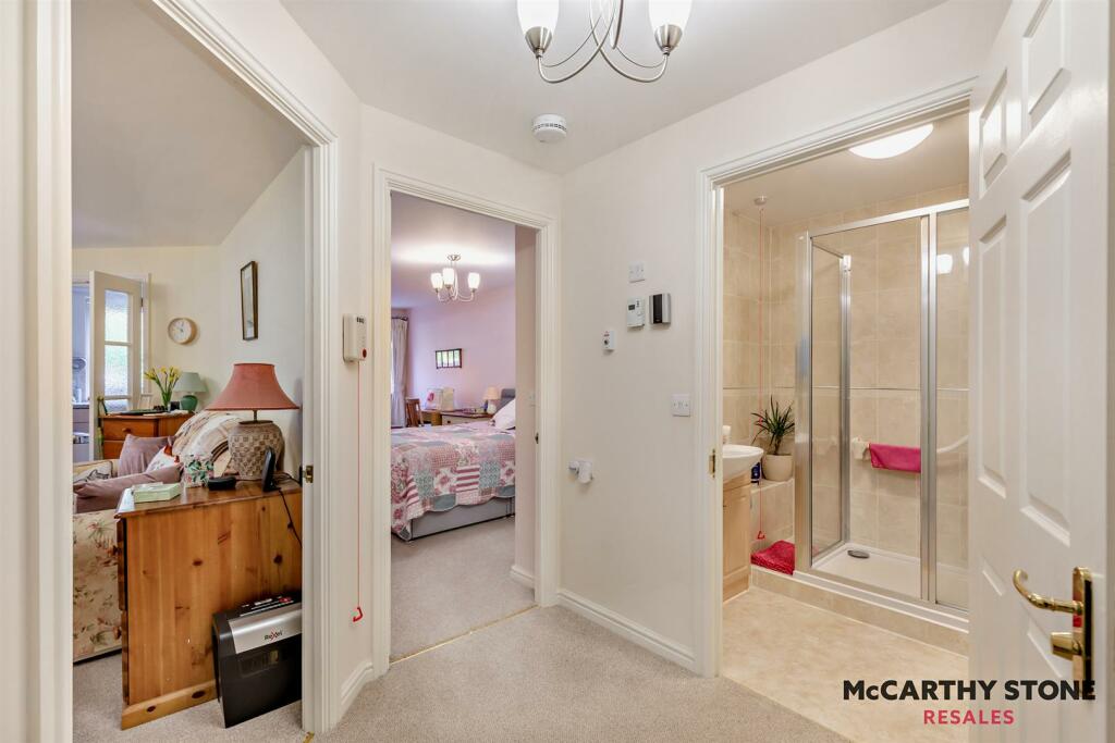 ENTRANCE HALL: