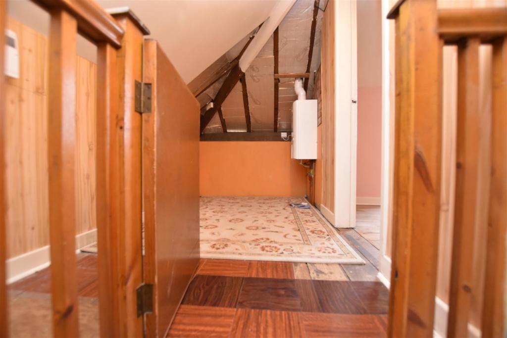 Loft..JPG