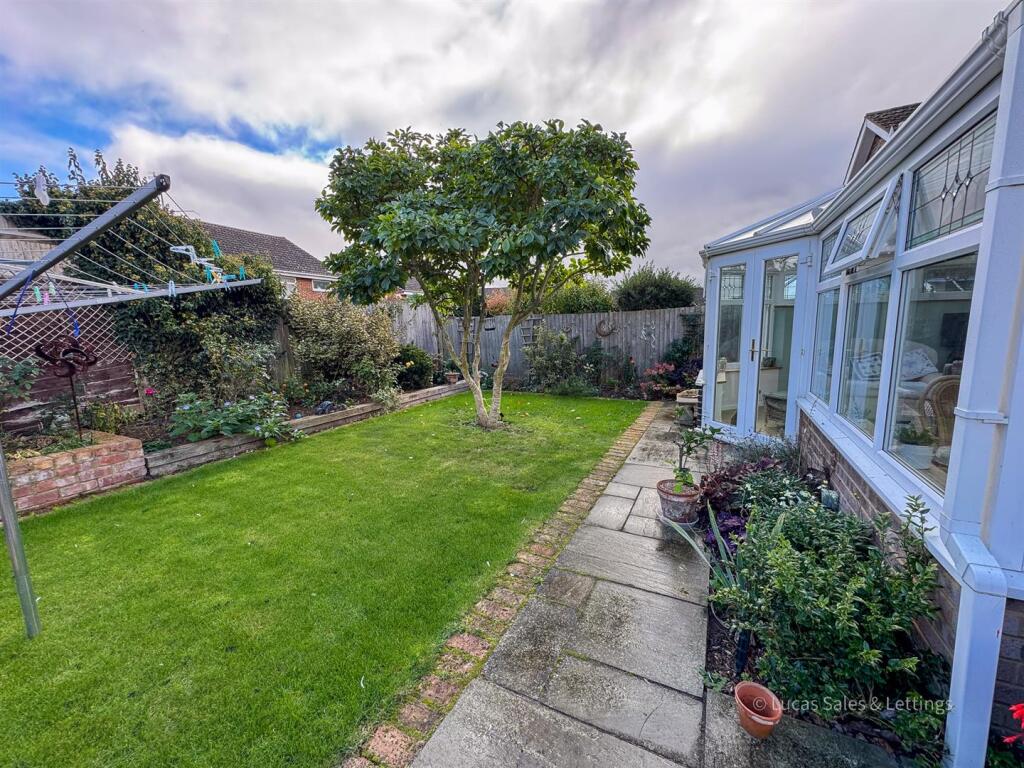 22 Beauly Ct Kettering-2.jpg