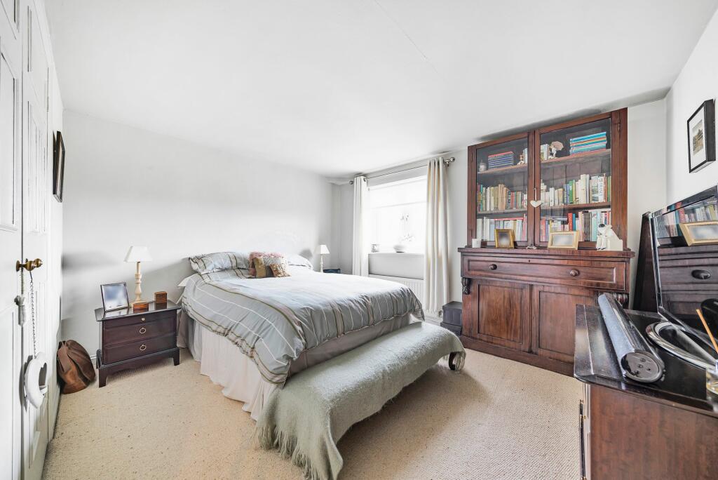 Bedroom Two (2)