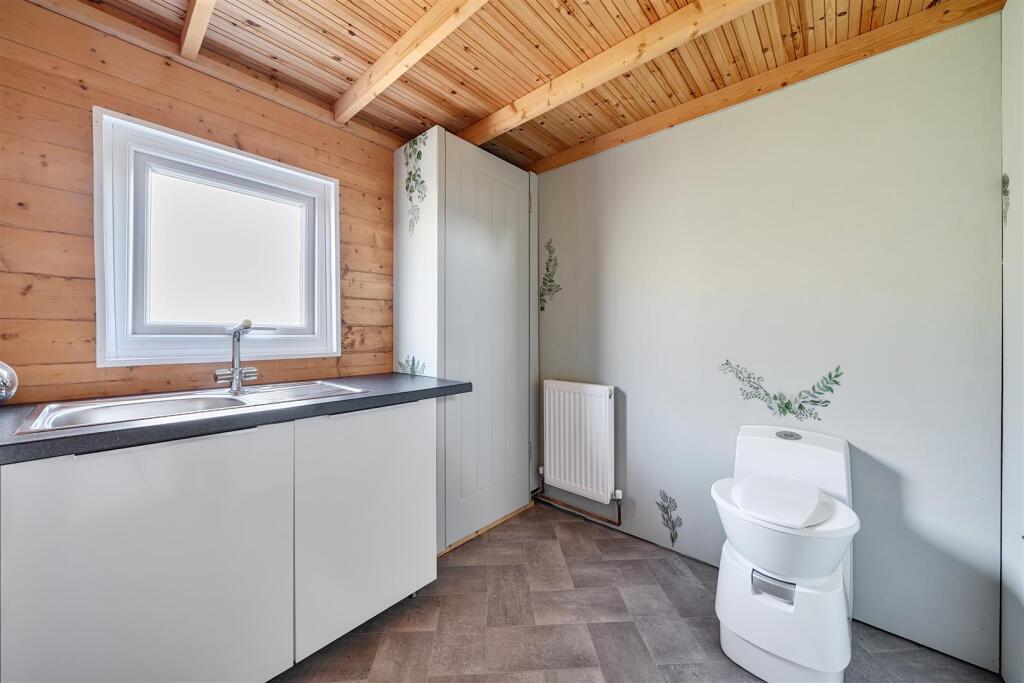Outbuilding