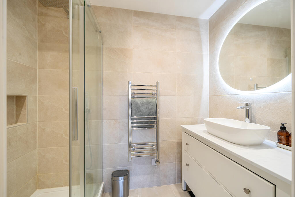 13837704692f205c2dd1c