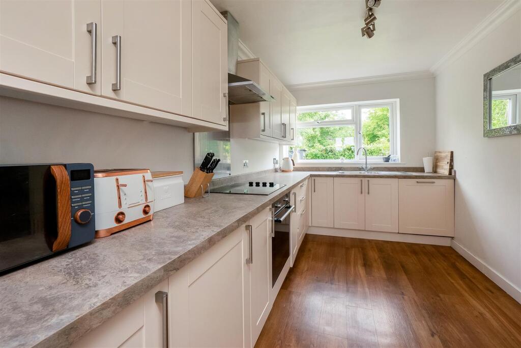 3 Broad Marston Road-6.jpg